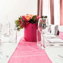 TABLES AND LINENS