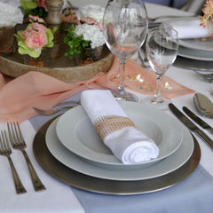 TABLES AND LINENS